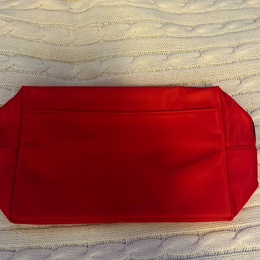 🆕 Salvatore Ferragamo Parfums Red Cosmetic Bag Toiletry Travel Bag Zip Top